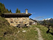 38 Al Baitelli del Comune di Branzi (1748 m)